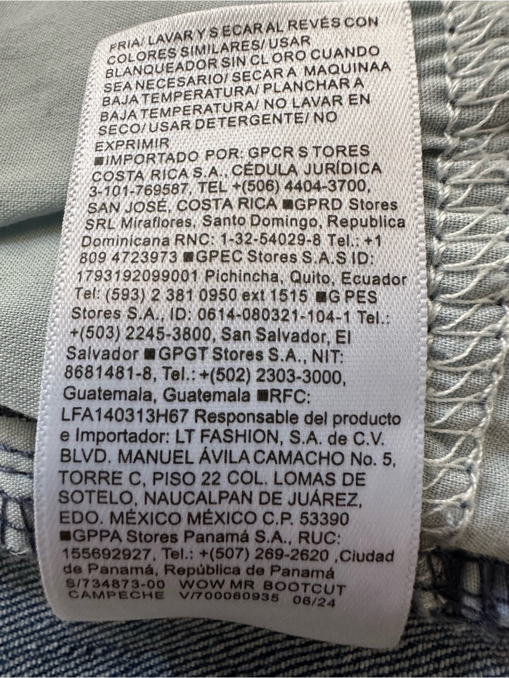 Old Navy women’s mid-rise bootcut jeans, size 16 - Picture 9 of 9
